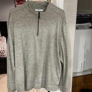 Great thin quarter zip jacket!